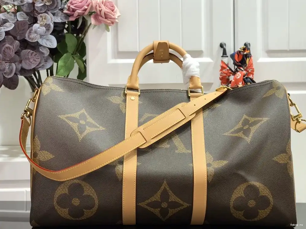 VUITTON BANDOULIÈRE 50 KEEPALL LOUIS 0505